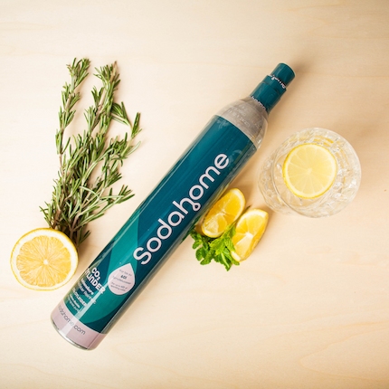 Sodahome CO₂-Zylinder – Frische Getränke mit Zitrone und Kräutern