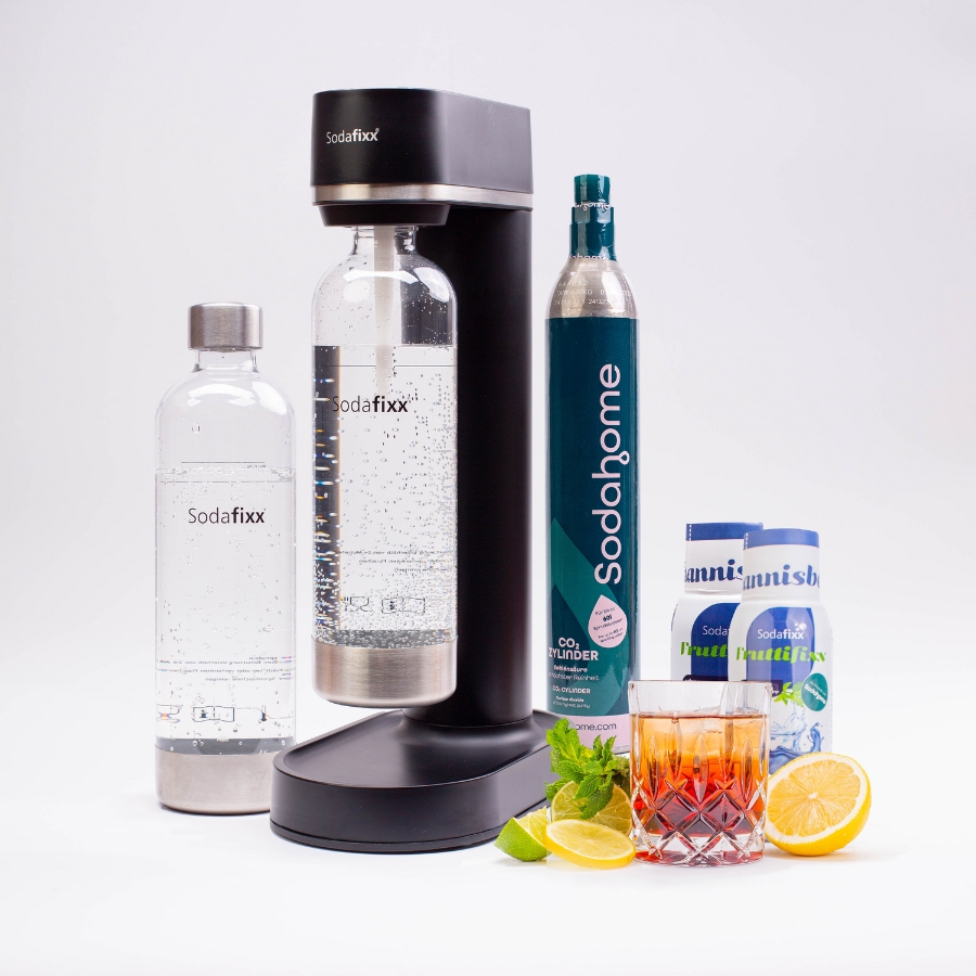 Sodahome Willkommenspaket, Sprudler, PET Flasche Sirup Schwarze Johannisbeere
